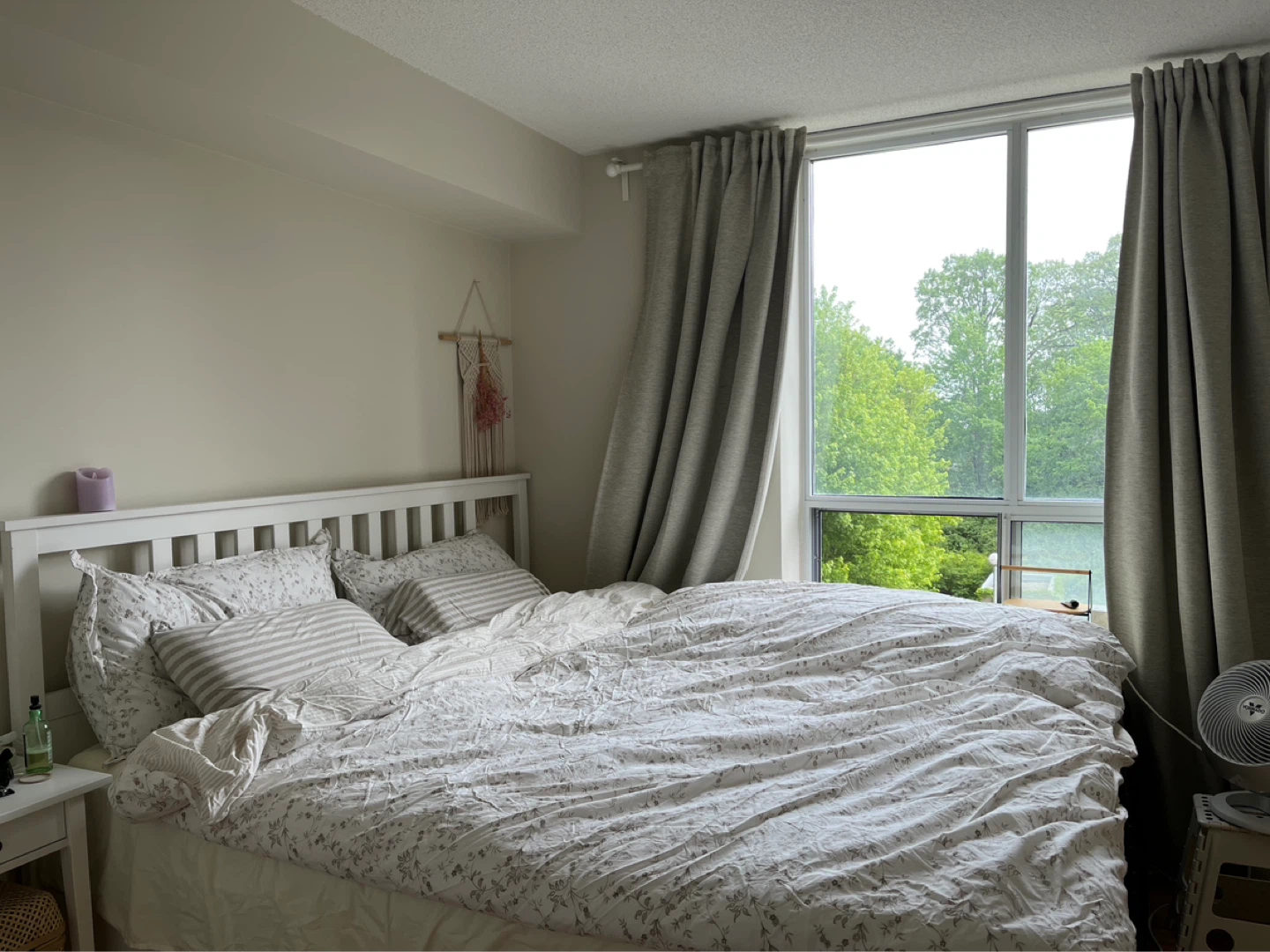MOVIG SALE for Sealy King Mattress