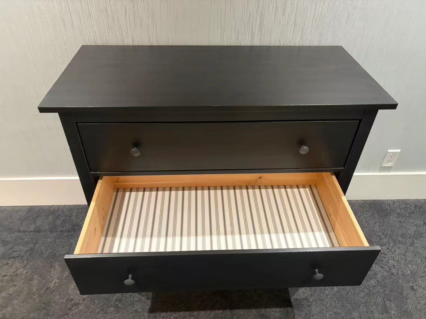 IKEA HEMNES 3 drawers dresser - photo 3