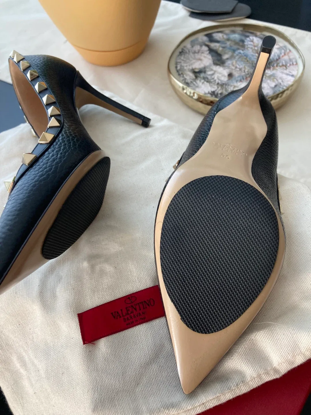 *Authentic* Valentino Rockstuds Size 5 - photo 4