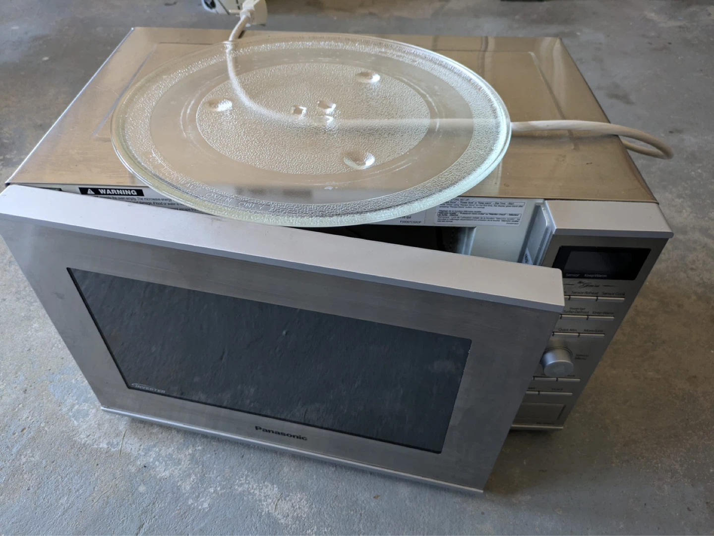 Panasonic Inverter Microwave with Glass Turntable