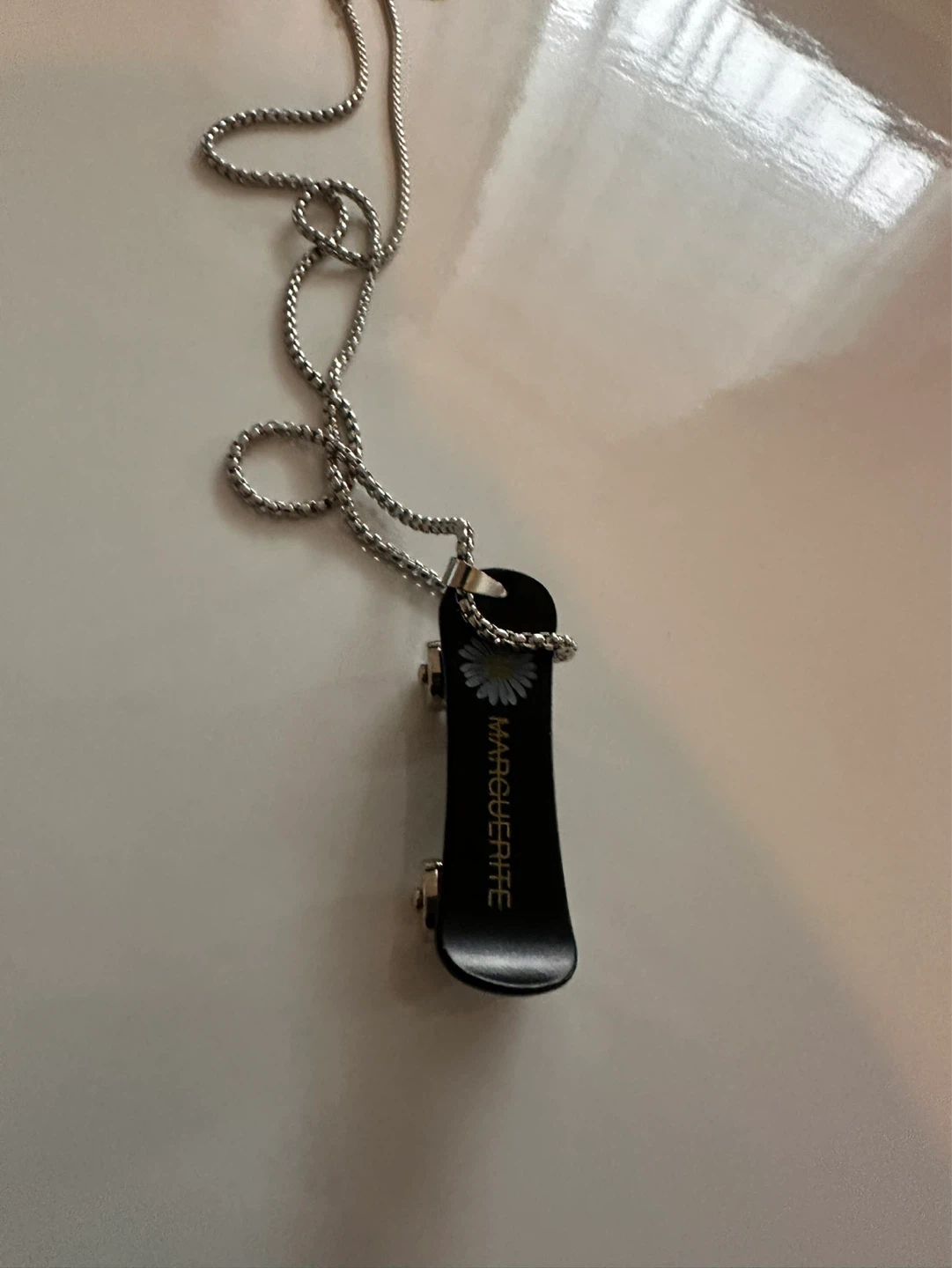 Skateboard and Kaws Pendant Necklace - photo 5