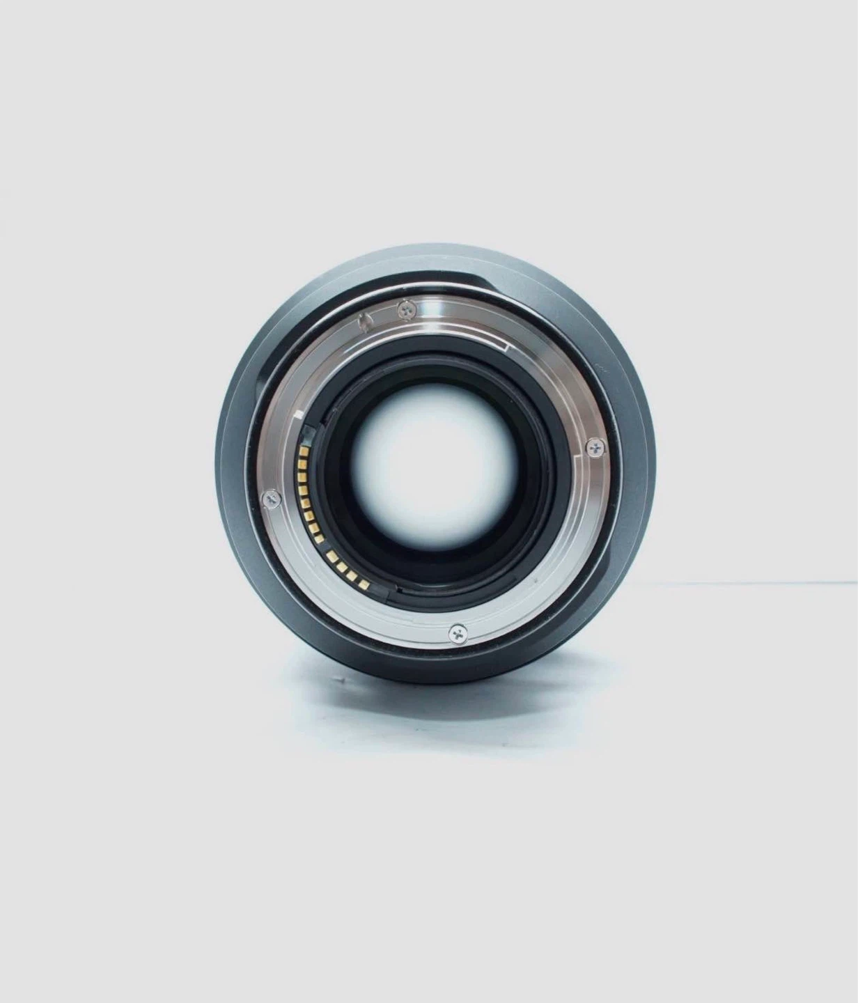 Canon RF 85mm F1.2 - photo 3
