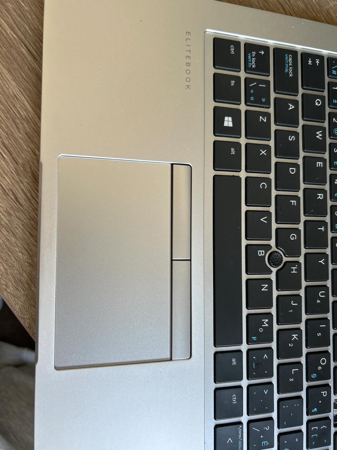 HP EliteBook Laptop - photo 2