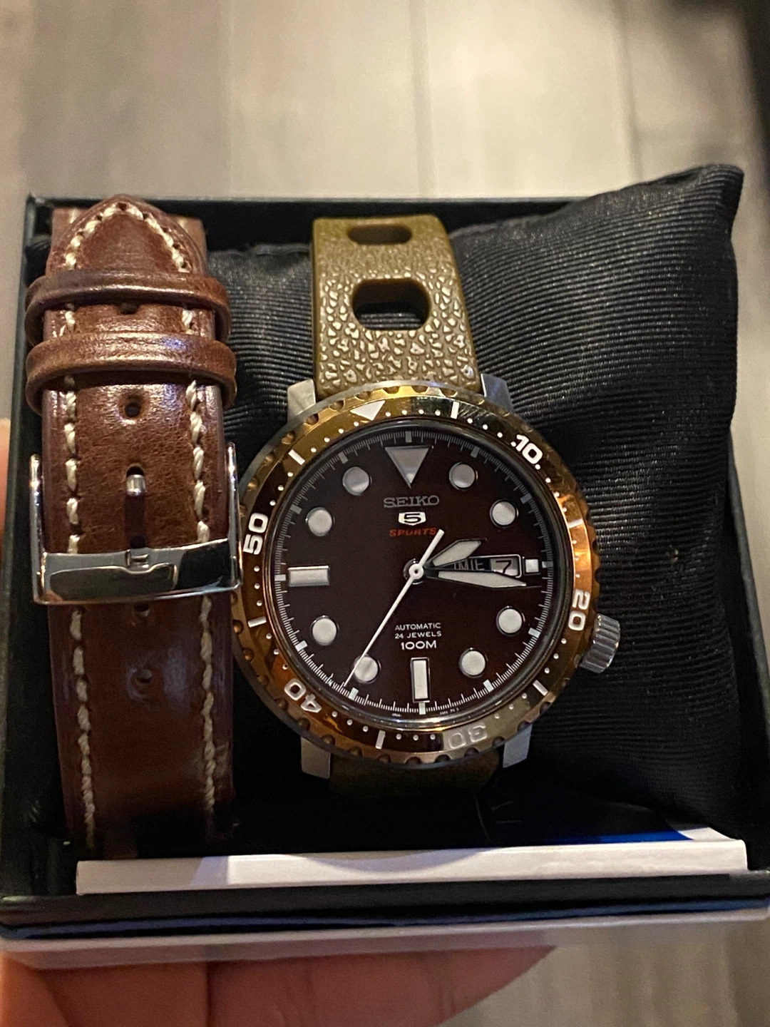 Seiko 5 Sports Automatic Watch - Brown Dial, Two Straps - photo 2