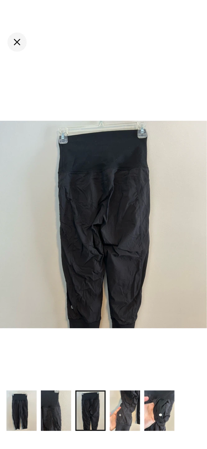 Lululemon Black Jogger Pants Size 2 - photo 3