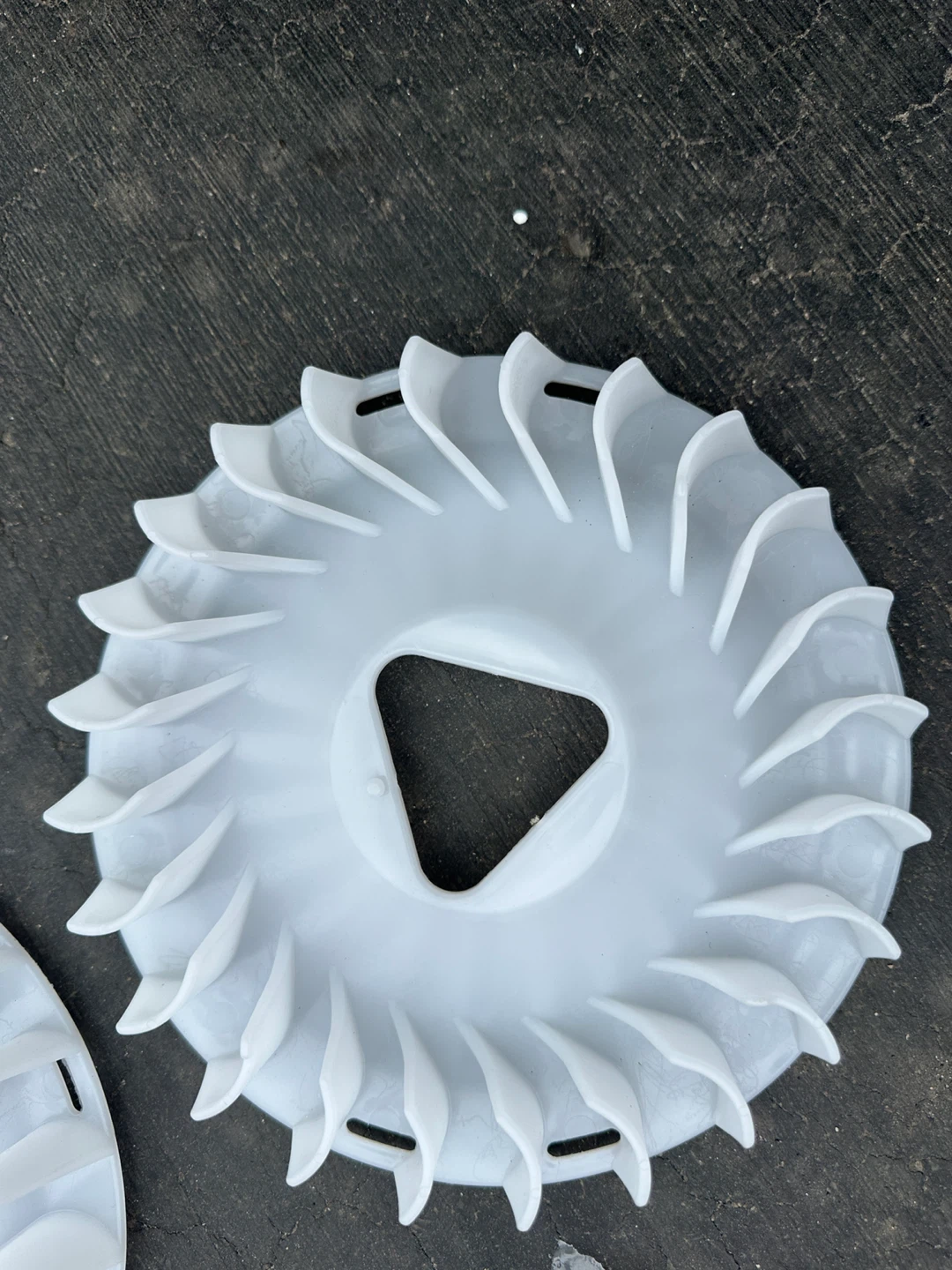 SONEW Plastic Flywheel Cooling Fan Blade for 188F/190F - photo 2