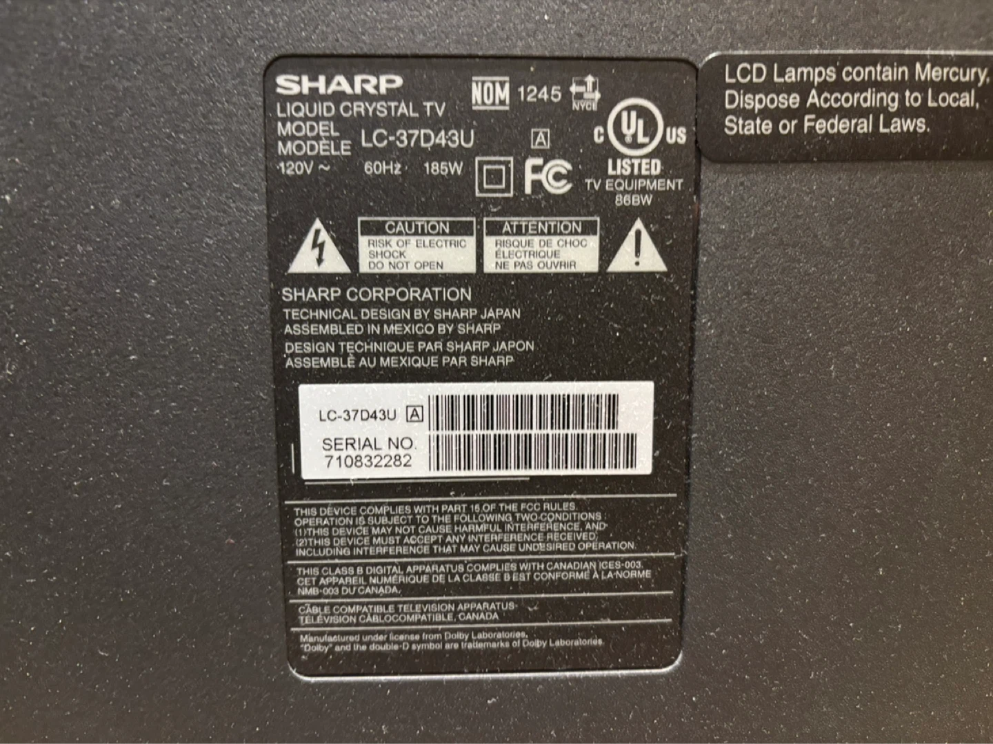 Sharp 2007 AQUOS LC-37D43U 37" LCD TV - photo 3