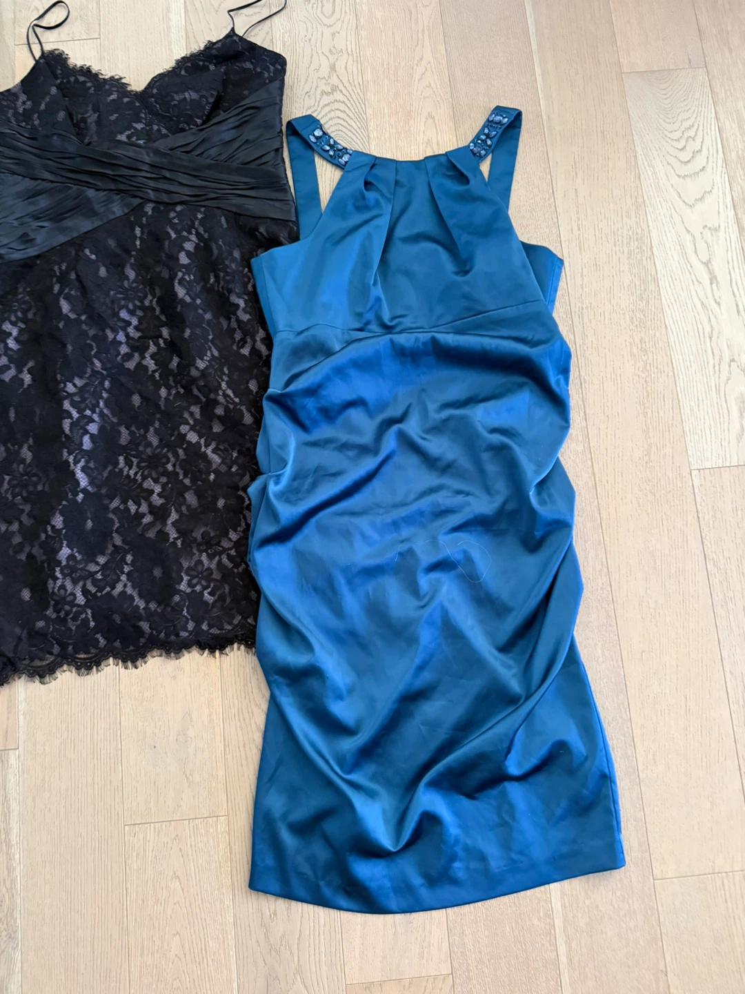 Nwt woman’s size 12 dresses $60 each - photo 3