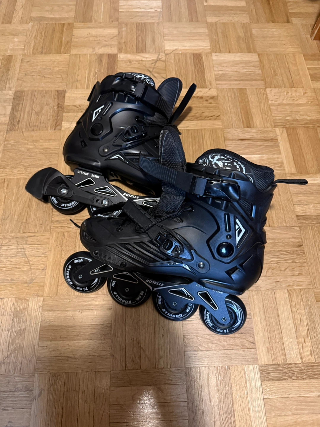 Roselle Noir Professional Inline Roller Skates