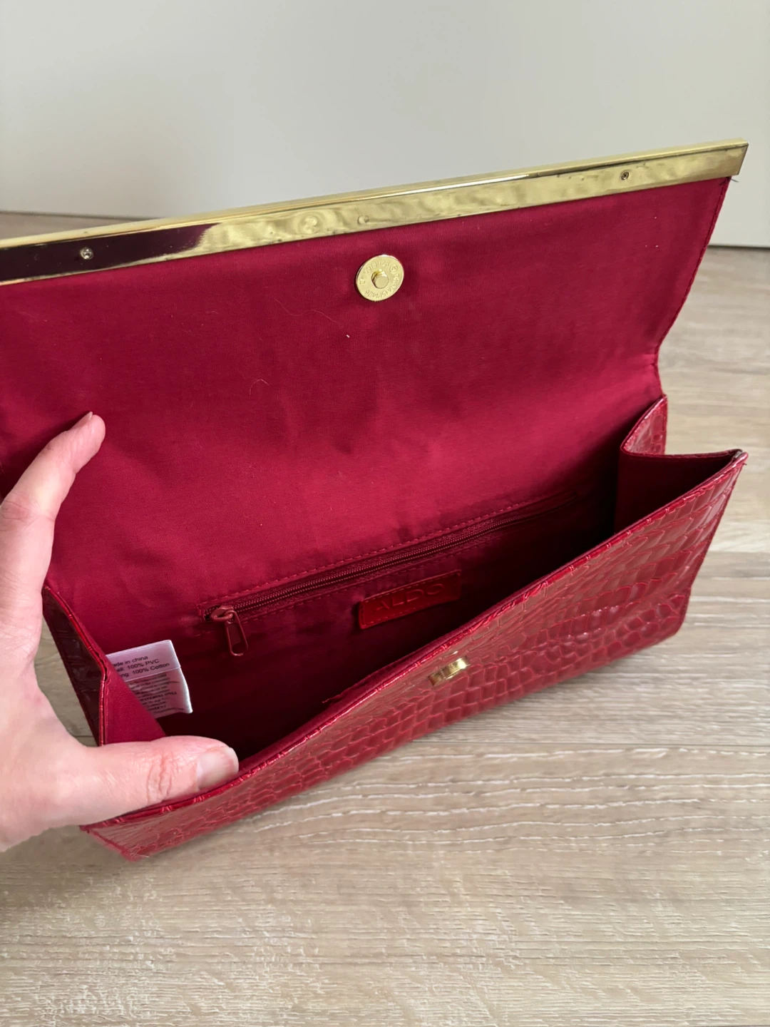 4 Evening Clutches ALDO for $30 - photo 5