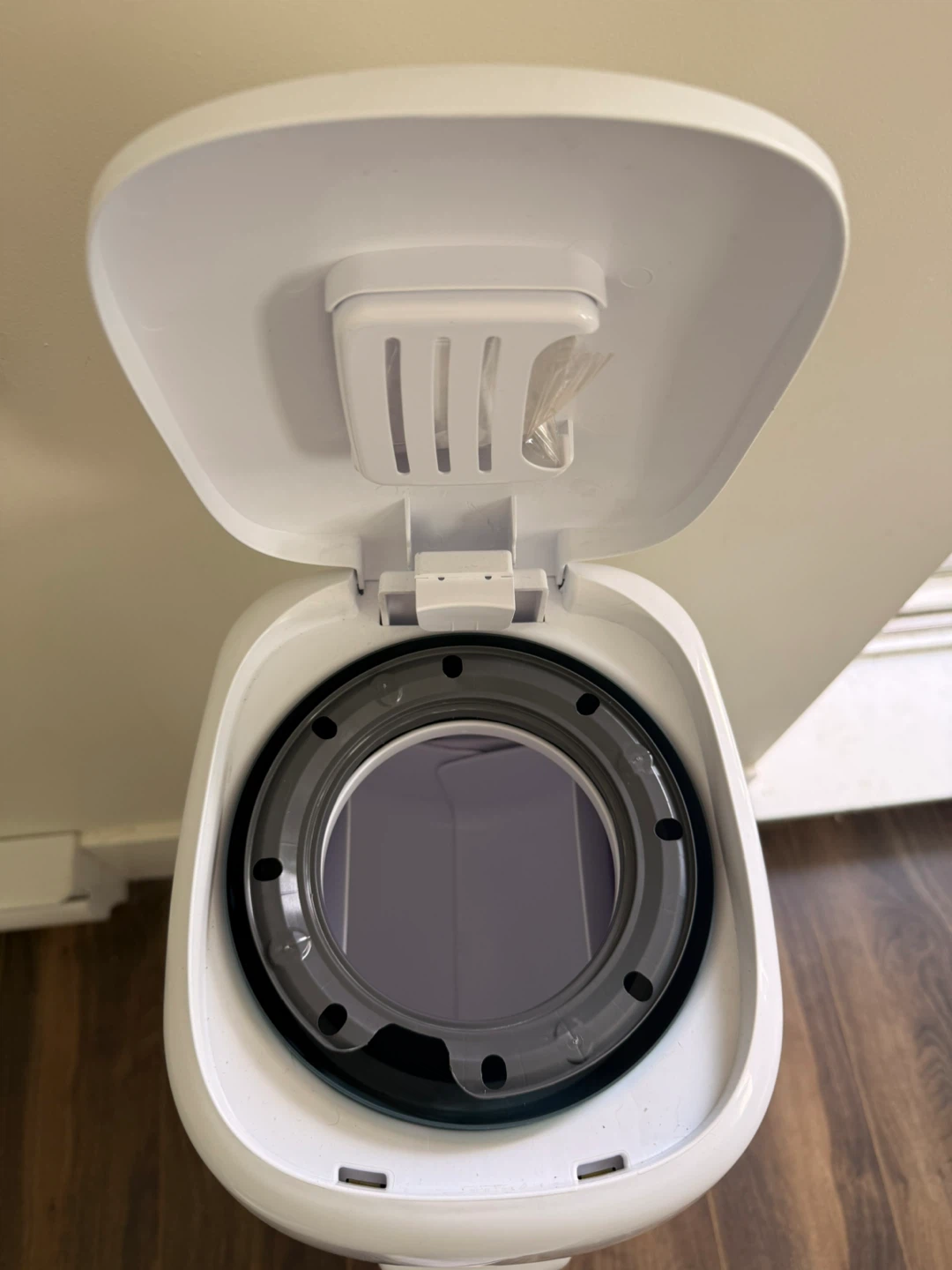 Diaper Genie - photo 3