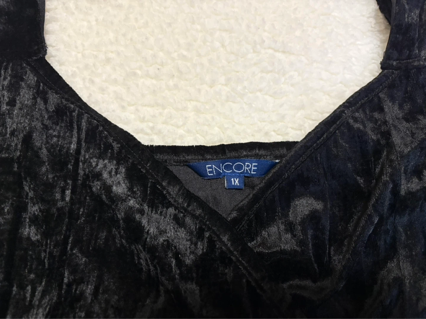 Soft Encore black burnout velvet tank top 1X - photo 3