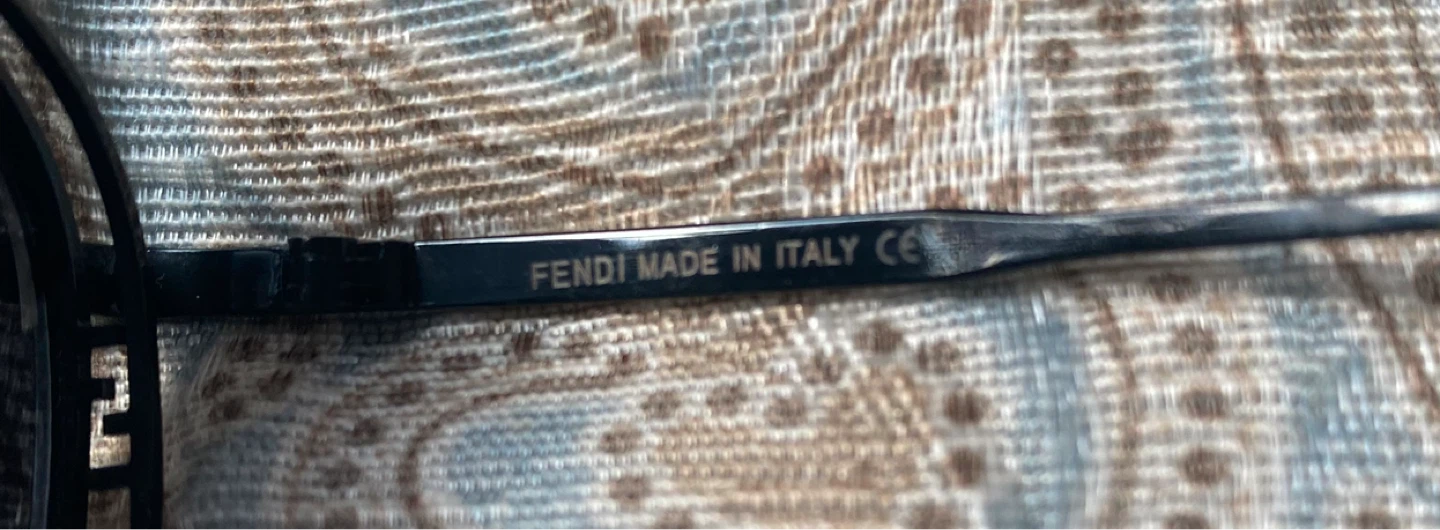 Fendi Sunglasses - photo 4