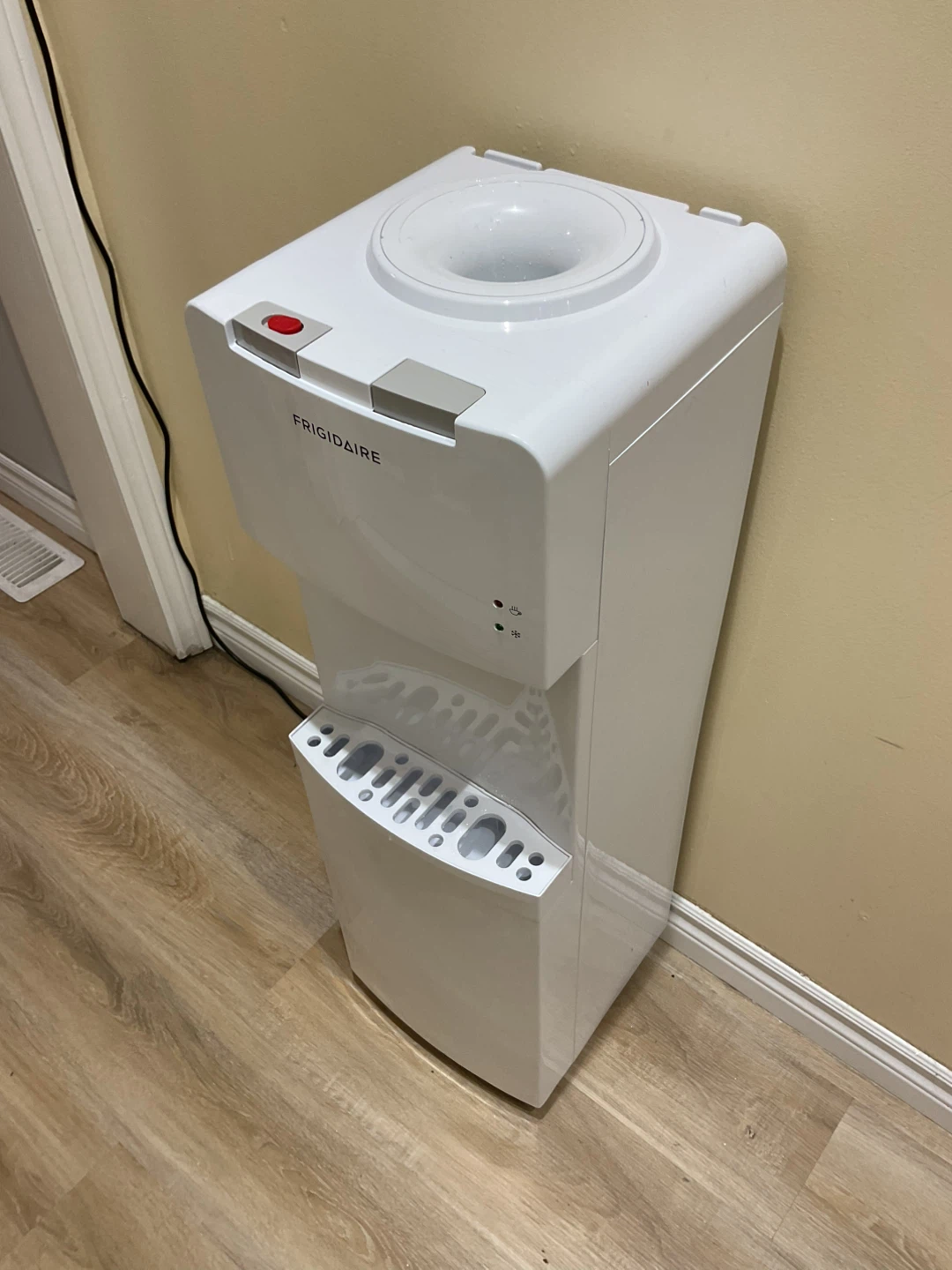 Frigidaire Water Cooler Dispenser
