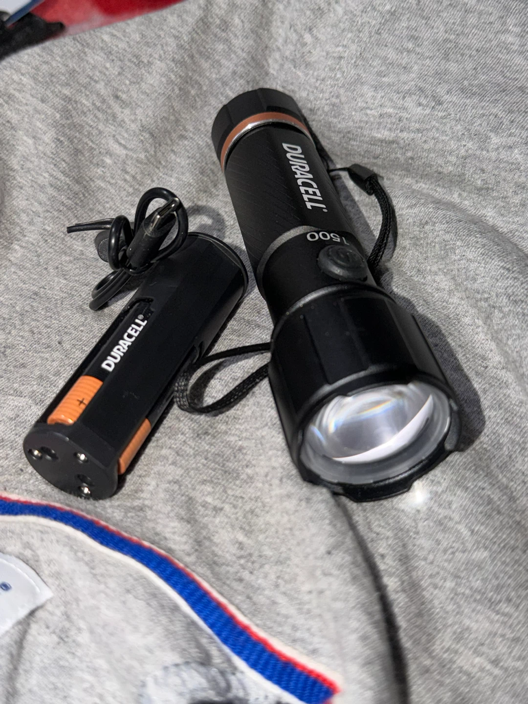 Duracell 1500 Lumen LED Flashlight NEW