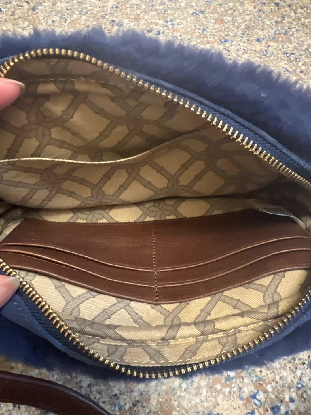 UGG Navy Blue Sherpa Crossbody Bag - photo 4