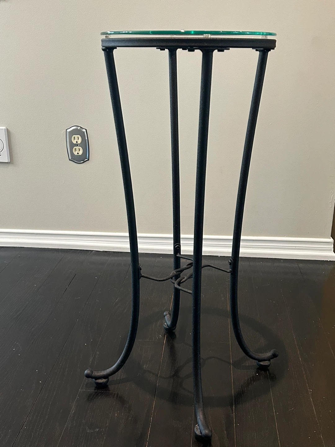 Black Metal Pedestal Plant Stand with Glass Top