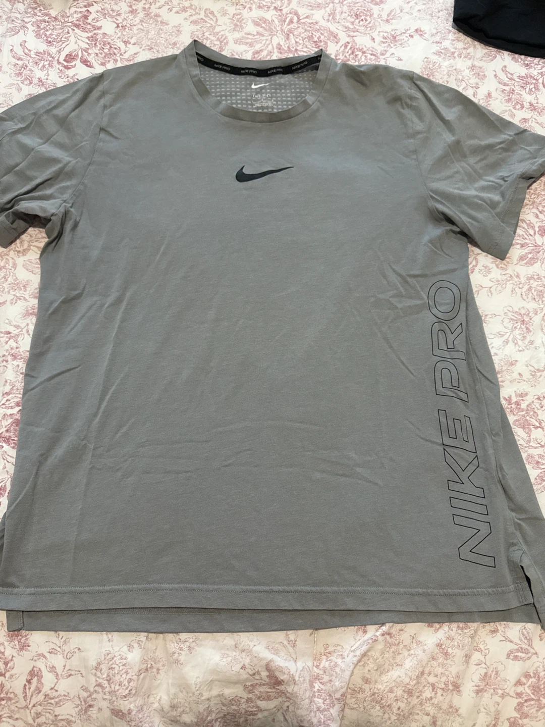 Nike Pro T-Shirt Grey