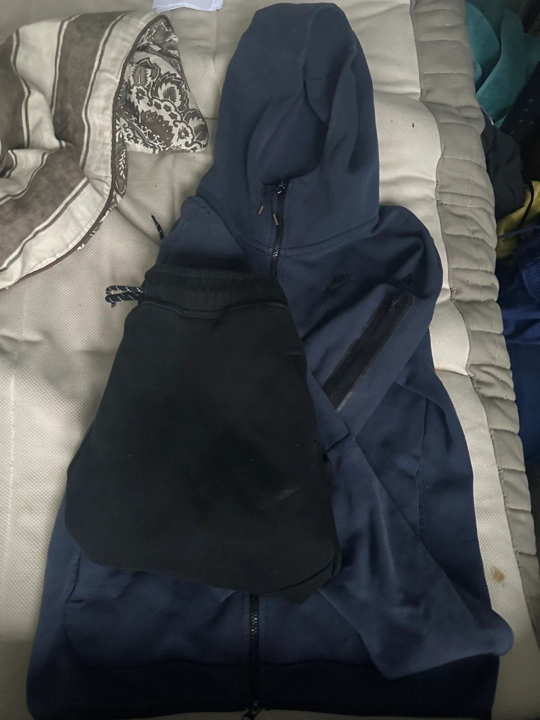 Nike Tech Fleece Full Zip Hoodie and Joggers Set