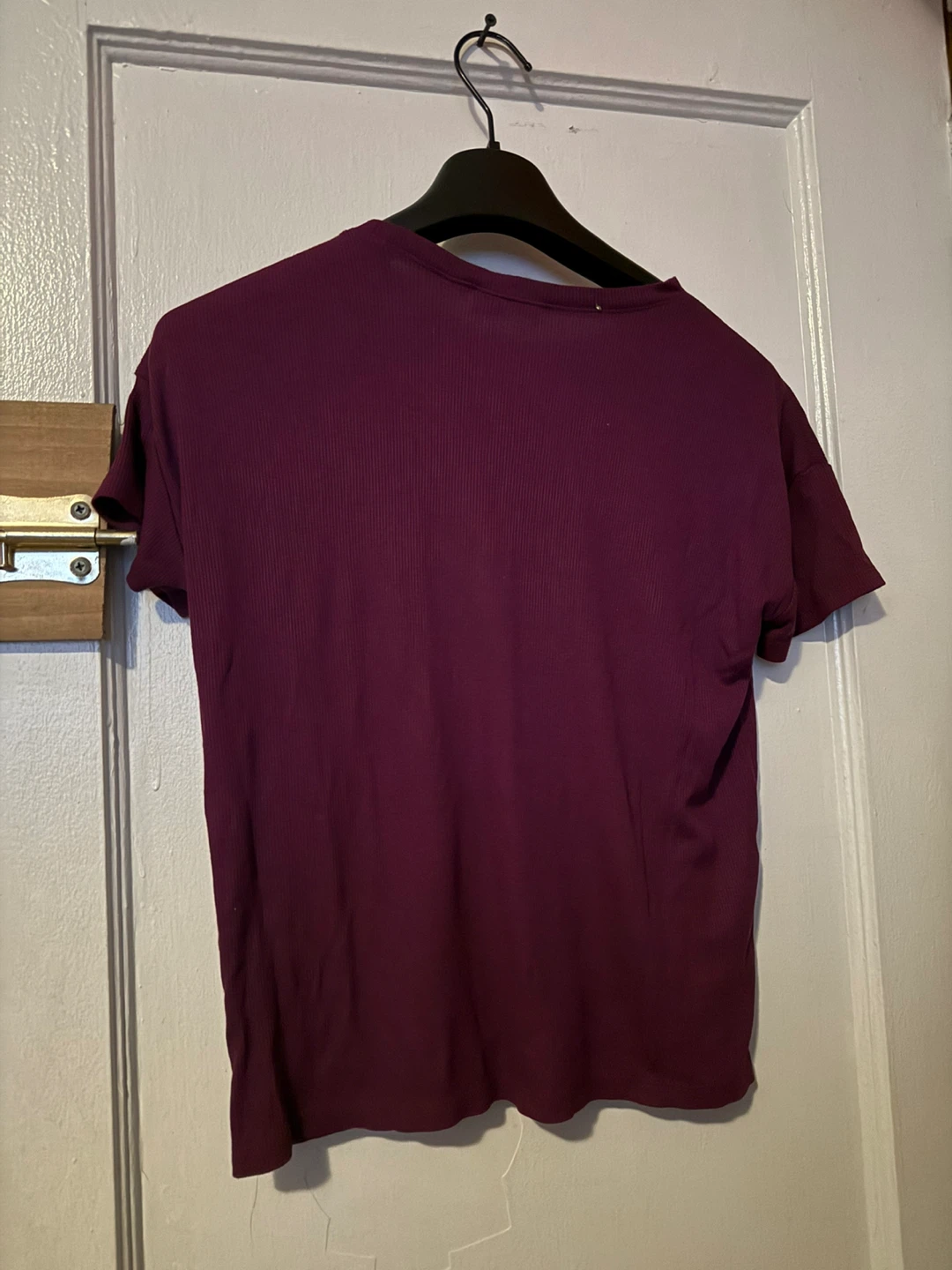 Burgundy Ribbed Knot-Front T-Shirt - photo 2