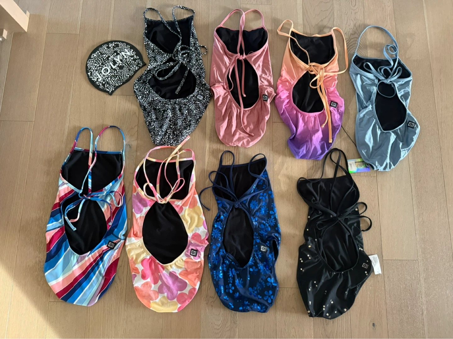 Jolyn - NWOT woman’s size 28 swimsuits $100 each - photo 5
