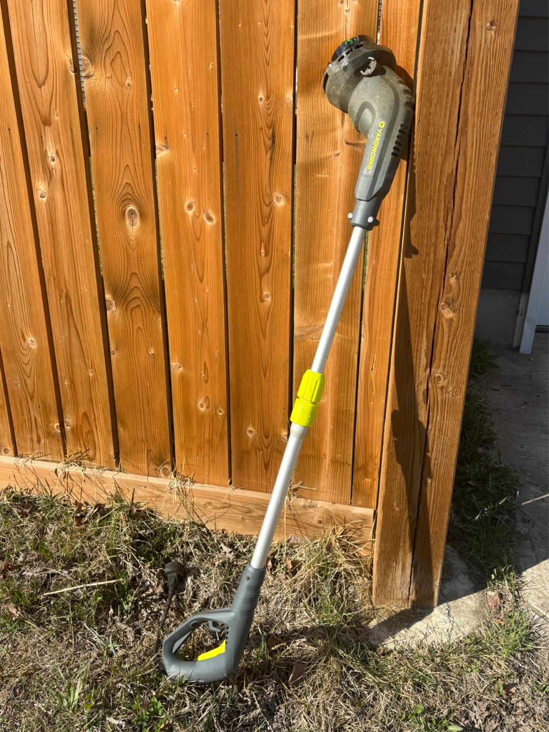 Yardworks 5 AMP Electric Grass Trimmer 14” Grass Trimmer / Edger - photo 2