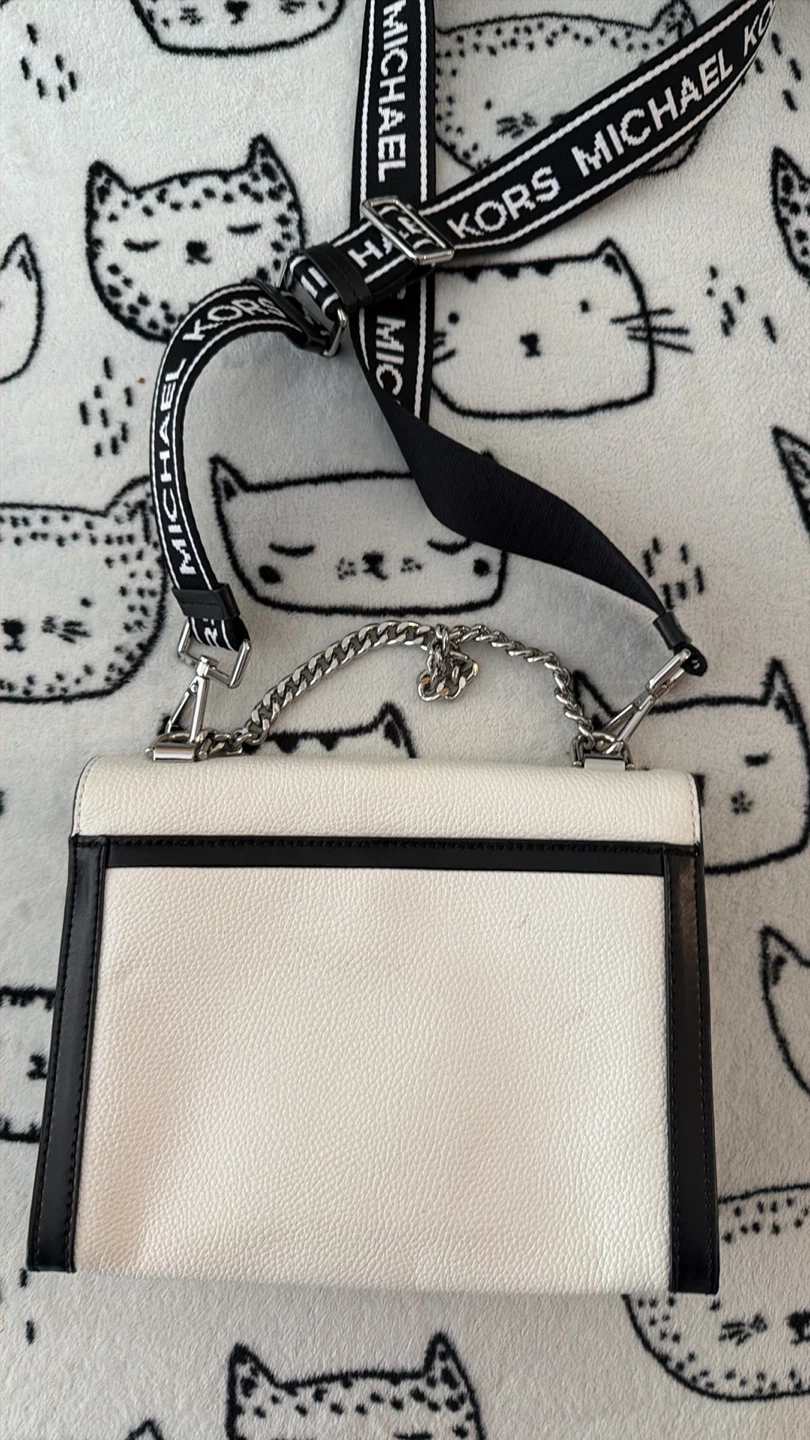 Michael Kors White and Black Shoulder Bag - photo 2