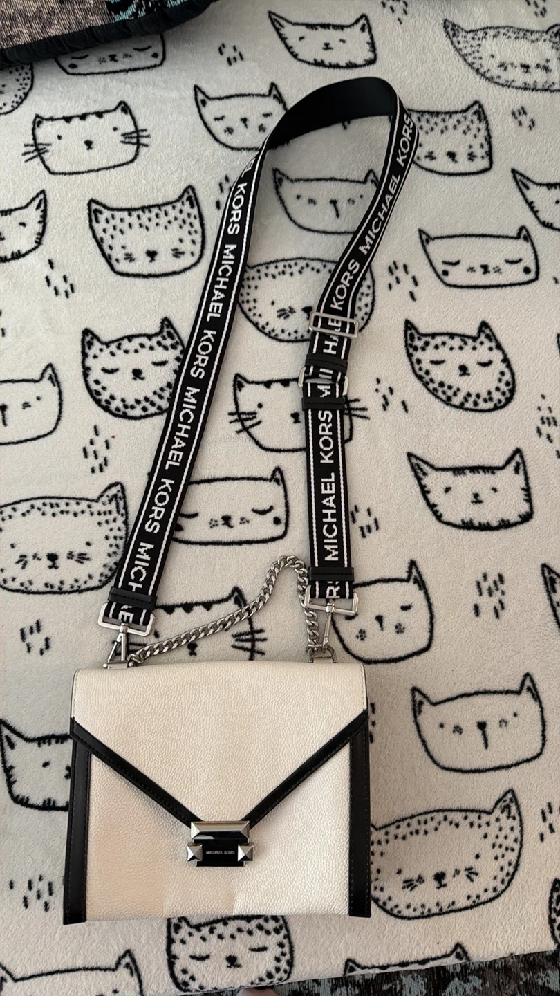 Michael Kors White and Black Shoulder Bag