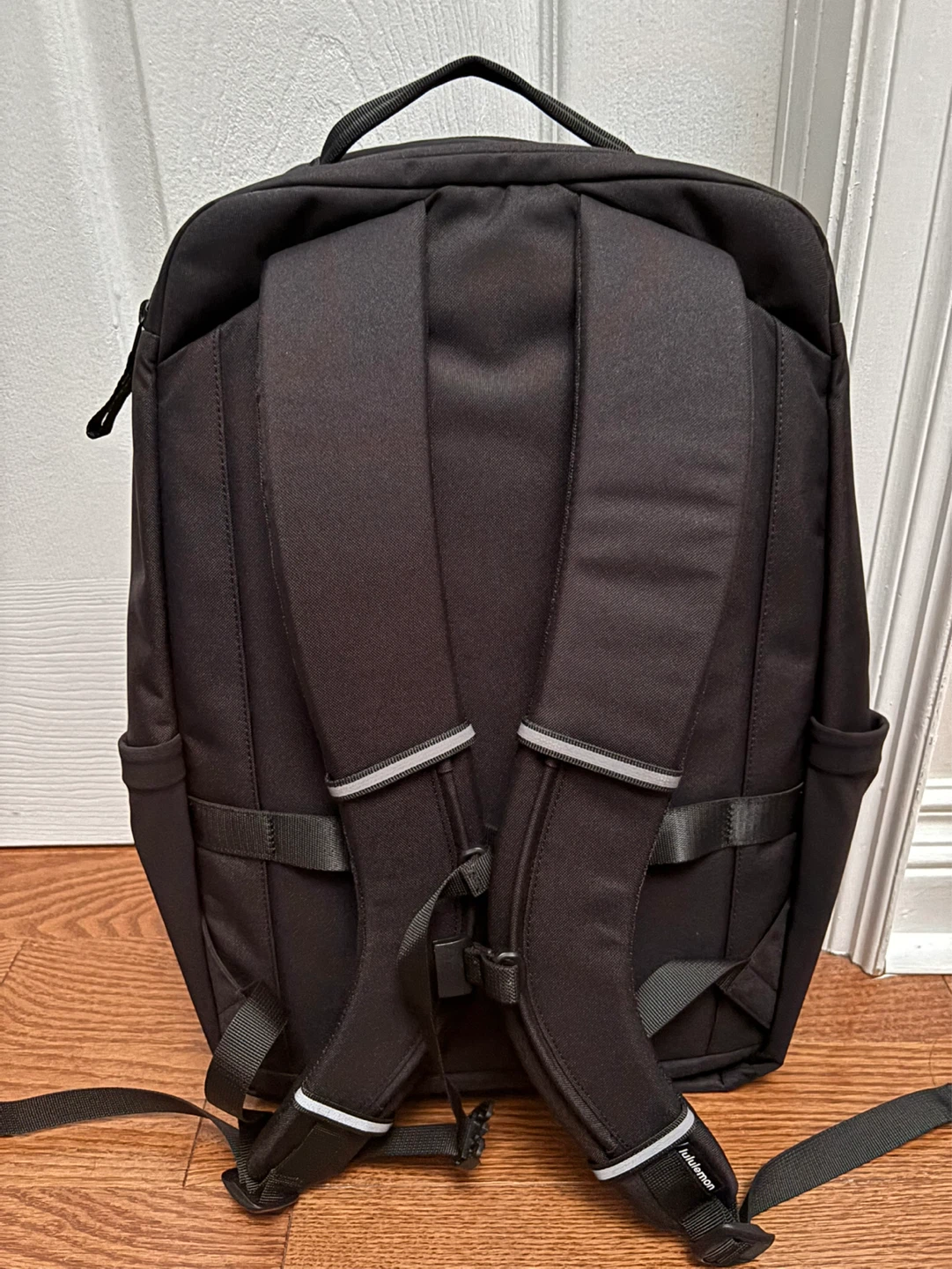 Lululemon Black Double-Zip Backpack 22L - photo 5