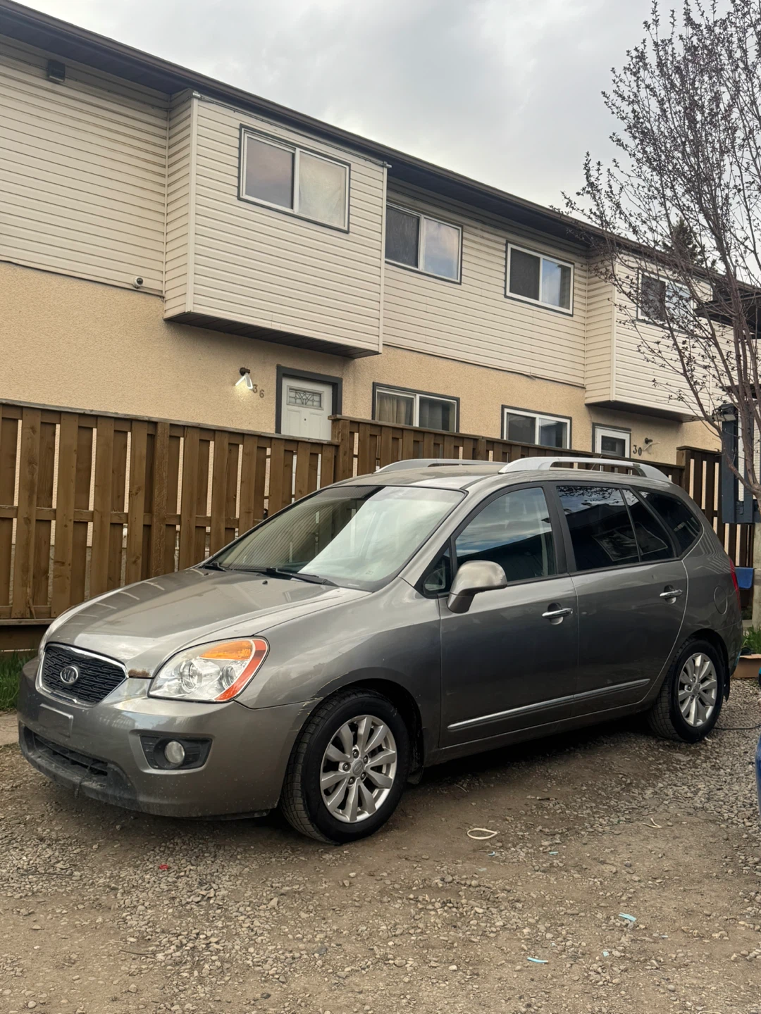 2012 Kia Rondo