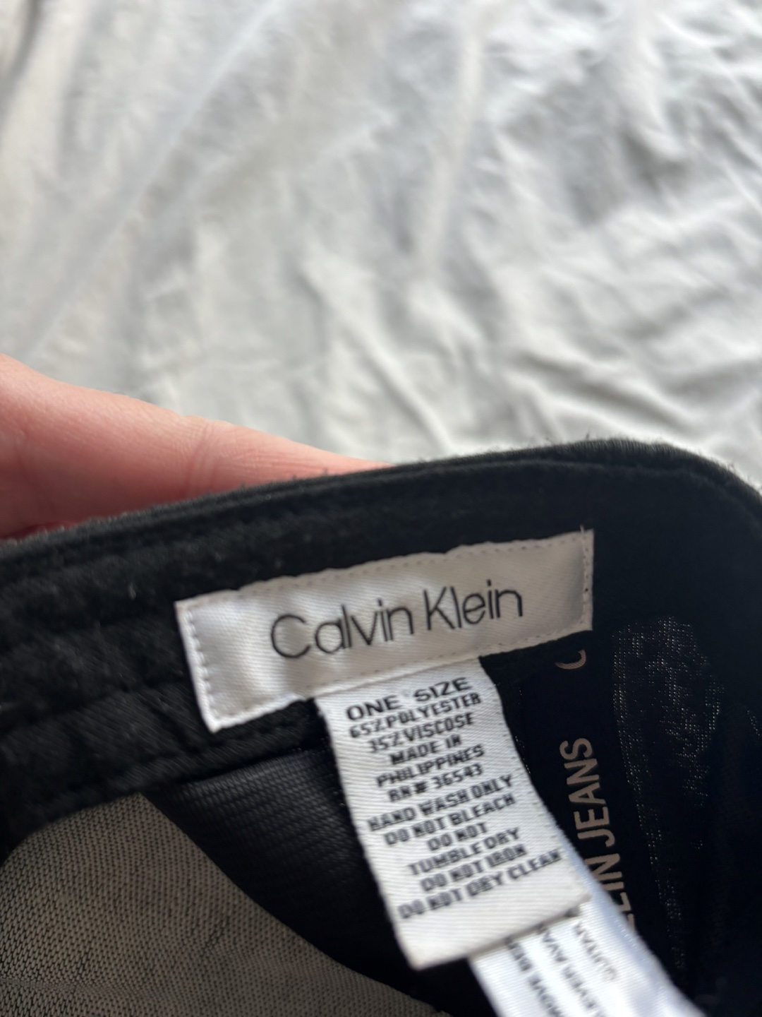 Calvin Klein Jeans Black Baseball Cap - photo 3