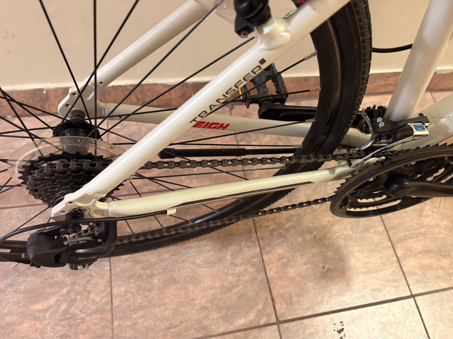 Raleigh Overtake Hybrid Bike - photo 5