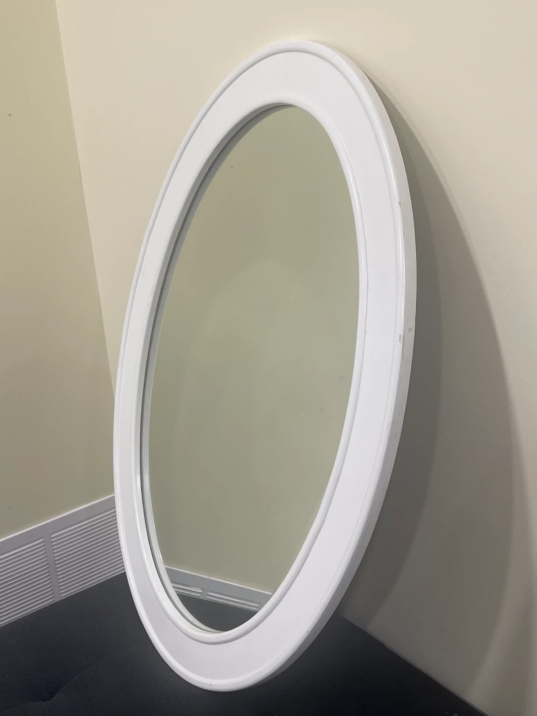 Oval Wall Mirror - photo 2