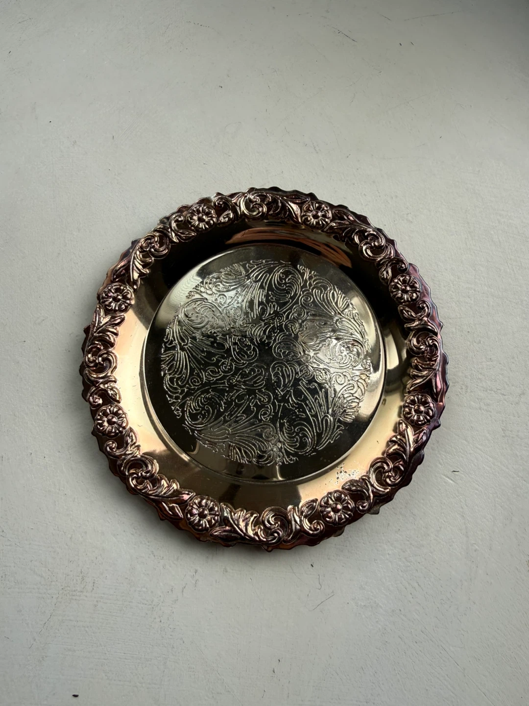 Metal bottle coaster