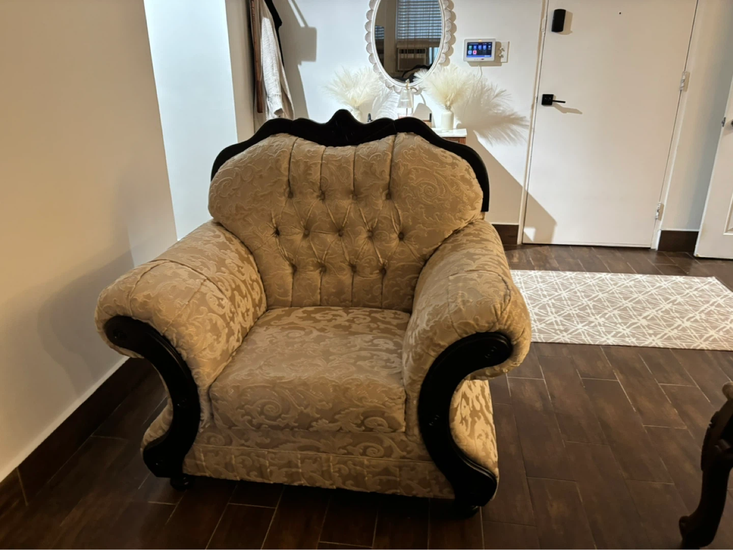 Sofa and coffee table set - photo 3