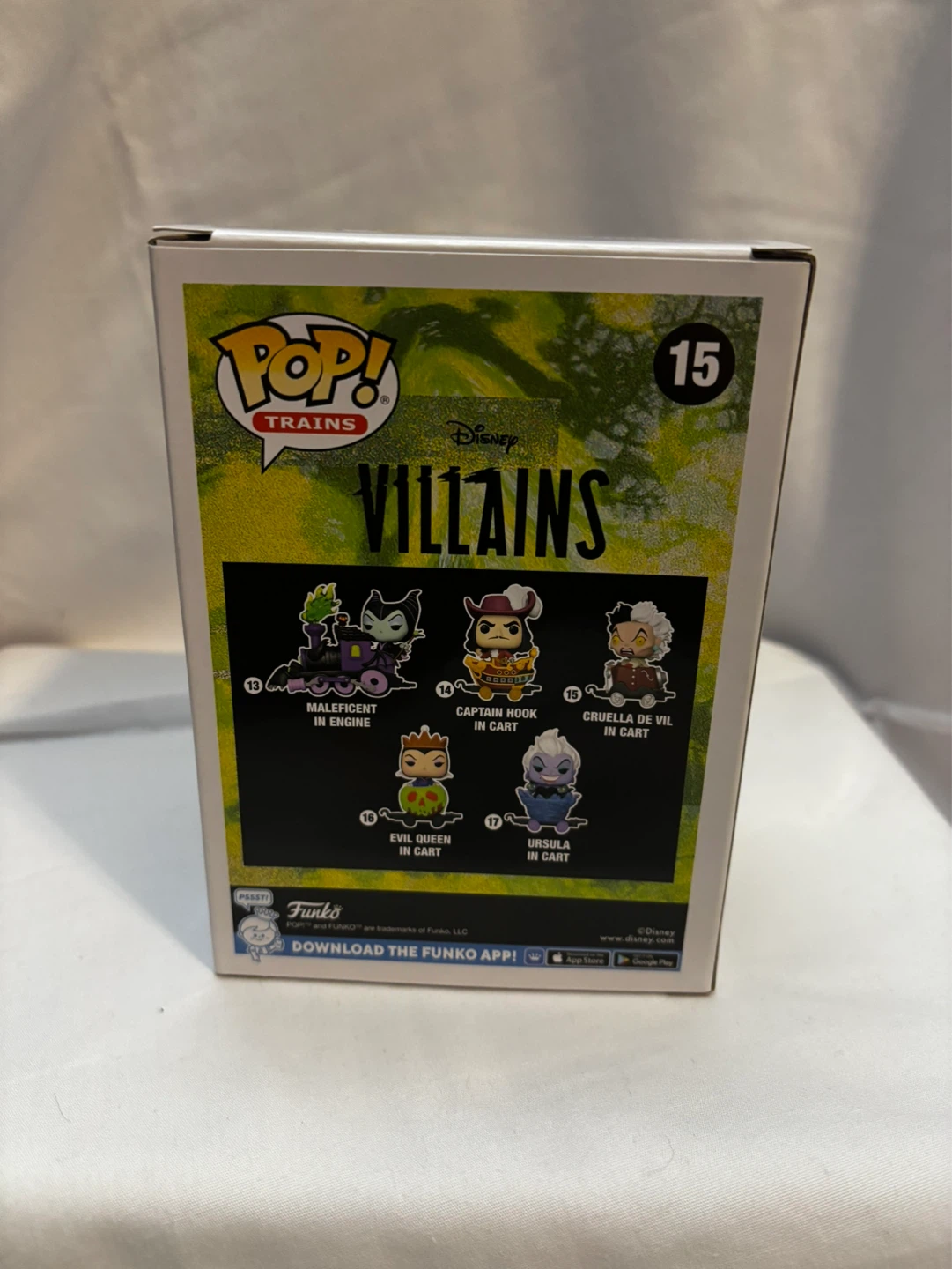 Funko Pop! Trains Disney Villains Cruella de Vil in Cart #15 - photo 5
