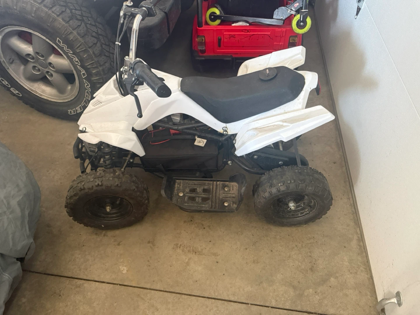 White Kids Electric ATV - photo 4