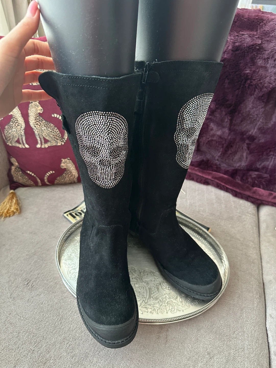 Black Suede Skull Embellished Boots 🌱