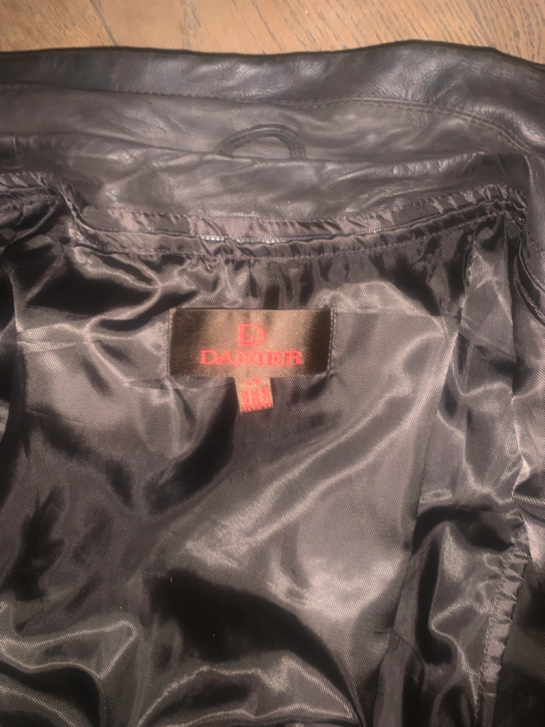 DANIEL Leather Jacket - photo 3