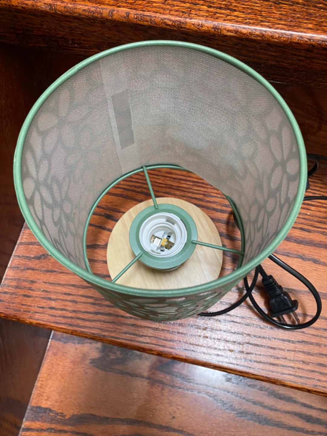 Green Floral Accent Lamp - photo 3