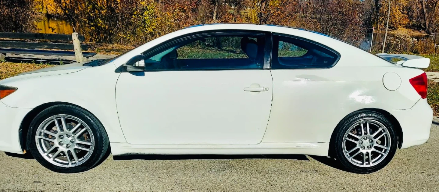 Toyota Scion 2009 - photo 3