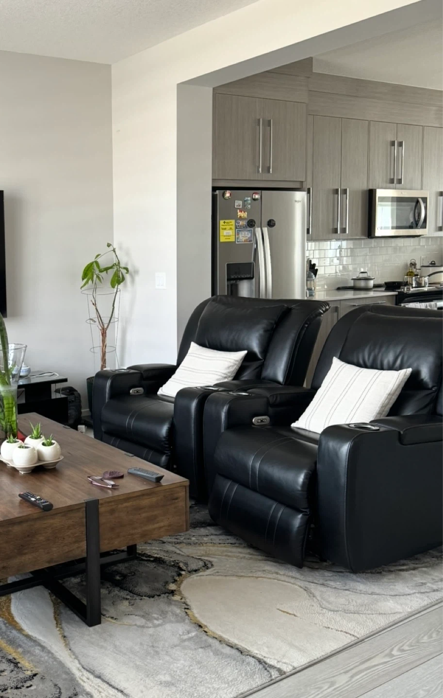 Black Leather Recliner with Cup Holders