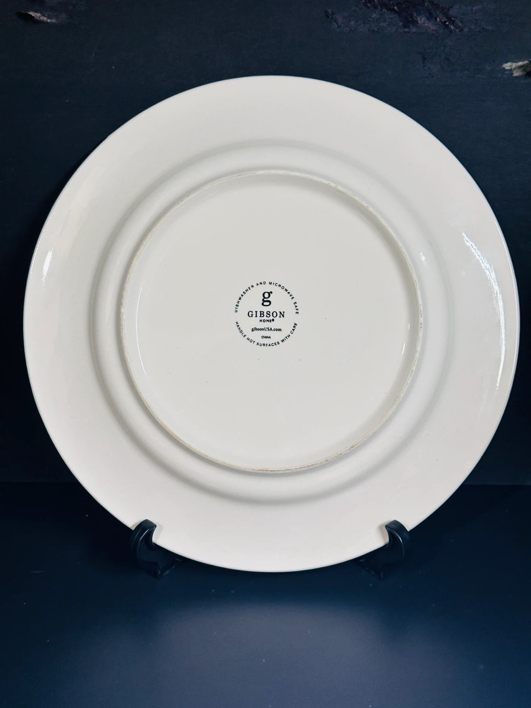 Lot of 2 Gibson elite Fandango Salad Plates Multicolor - photo 3