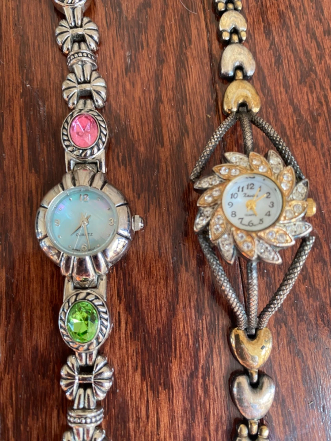 Ladies' Fashion Watches with Gemstones - photo 3