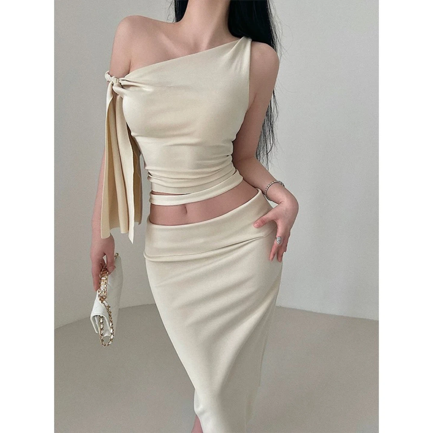 Women's Cream One-Shoulder Cut-Out Top