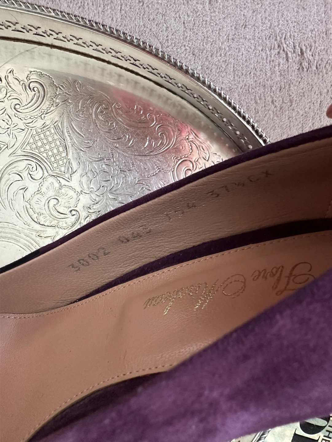 Flore Mirabeau Purple Suede Pumps with Tassel Detail - photo 4