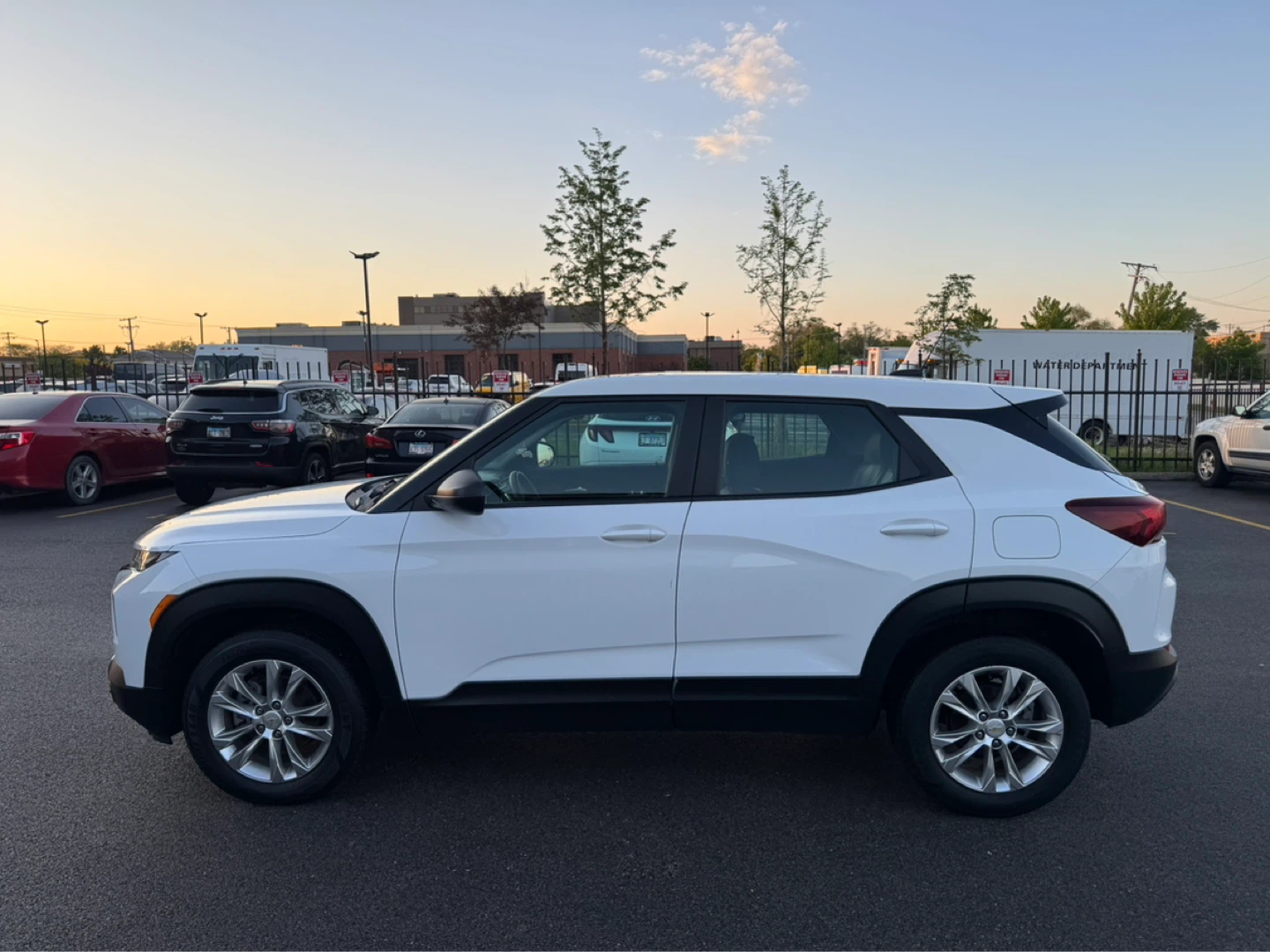 2022 Chevrolet TrailBlazer · LS Sport Utility 4D - photo 4