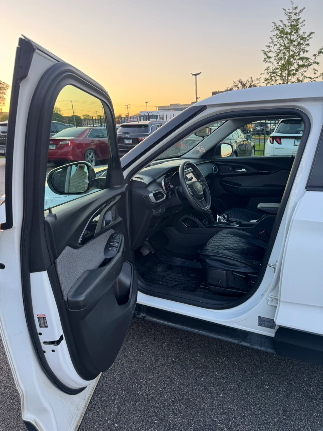 2022 Chevrolet TrailBlazer · LS Sport Utility 4D - photo 5