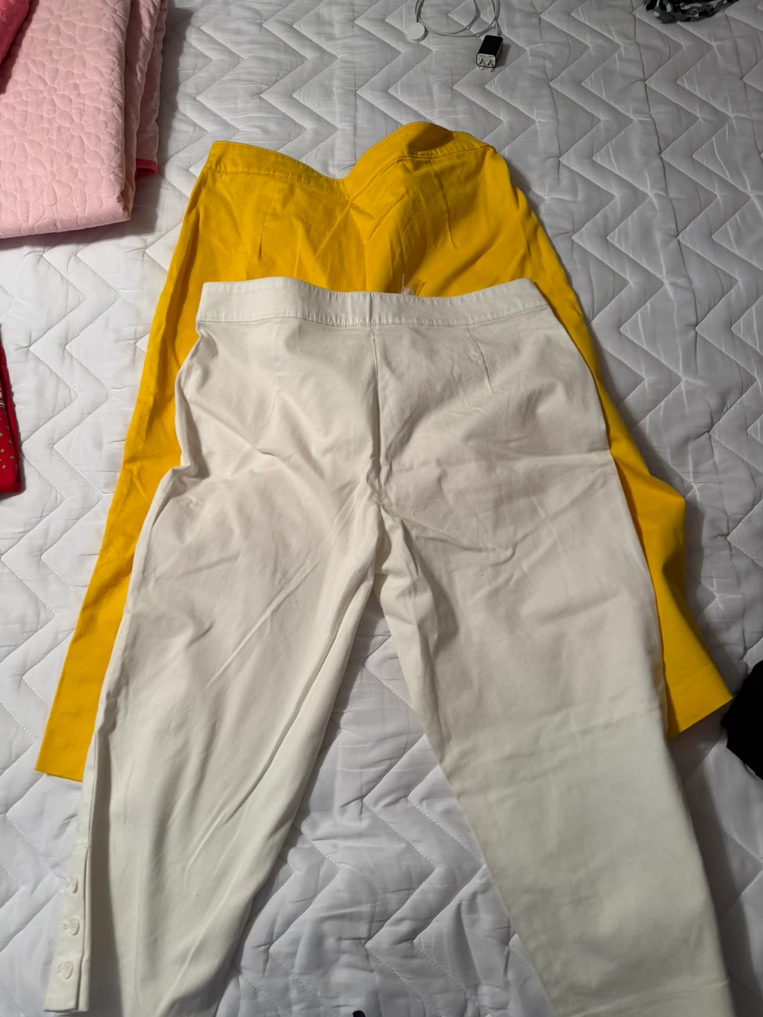 Monroe & Main Women's Pants (Yellow & White, Size 18W)