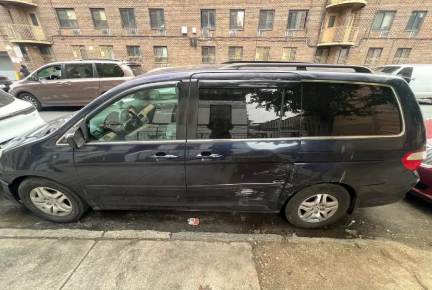 2007 Honda Odyssey Touring Minivan - photo 3